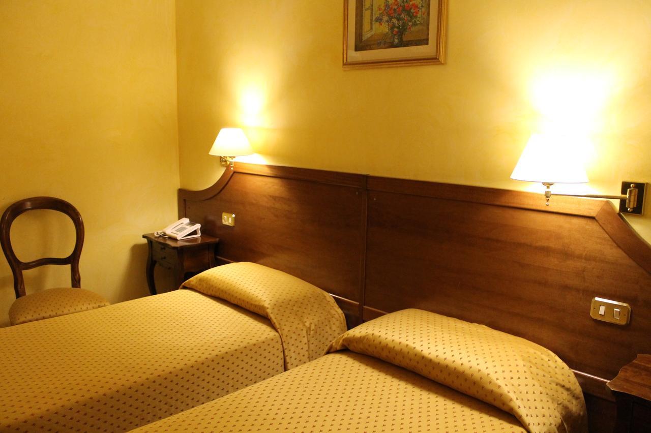 Piccolo Fiore Roma Exterior foto