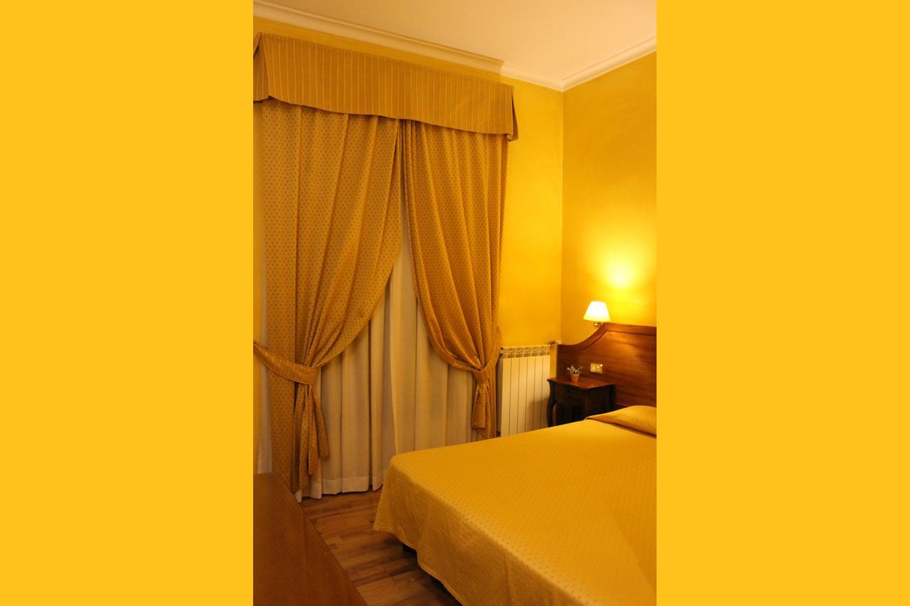 Piccolo Fiore Roma Exterior foto